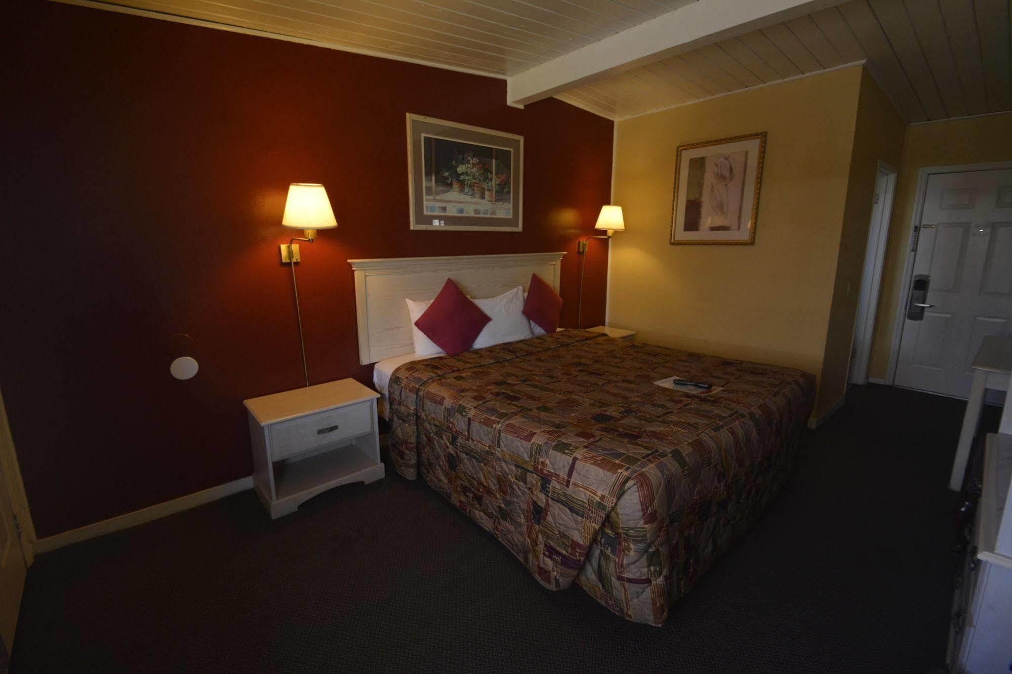 Gateway Inn Red Bluff Exterior foto